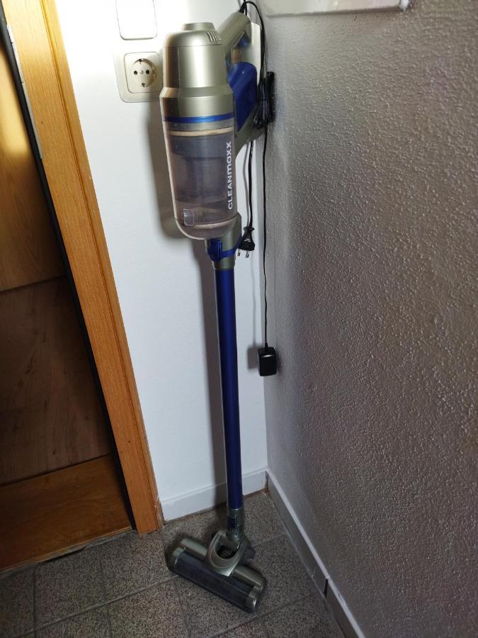 Winzer Aussergewoehnliche Atelierferienwohnung Mit Balkon An Der Donau מראה חיצוני תמונה