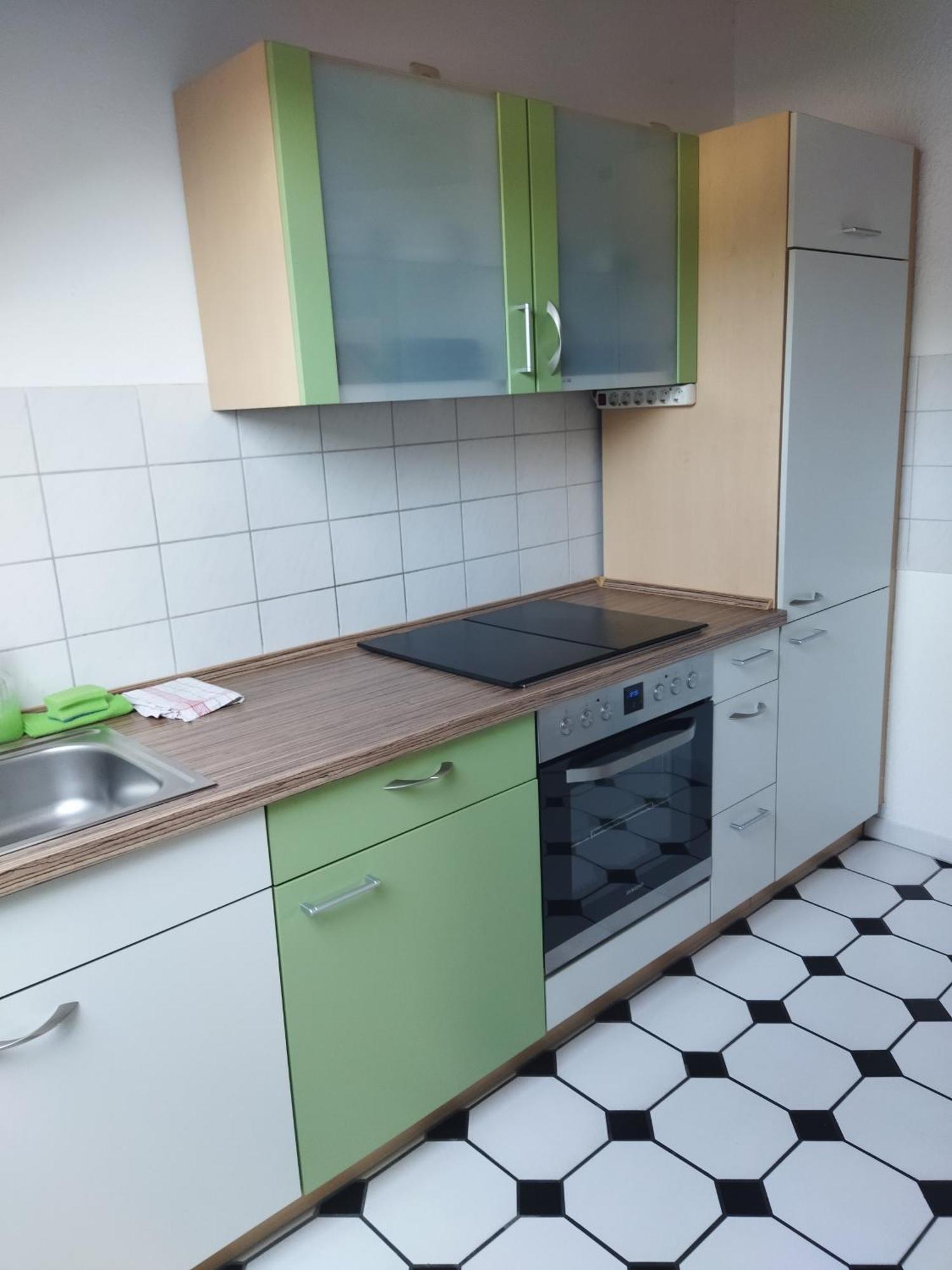 Winzer Aussergewoehnliche Atelierferienwohnung Mit Balkon An Der Donau מראה חיצוני תמונה