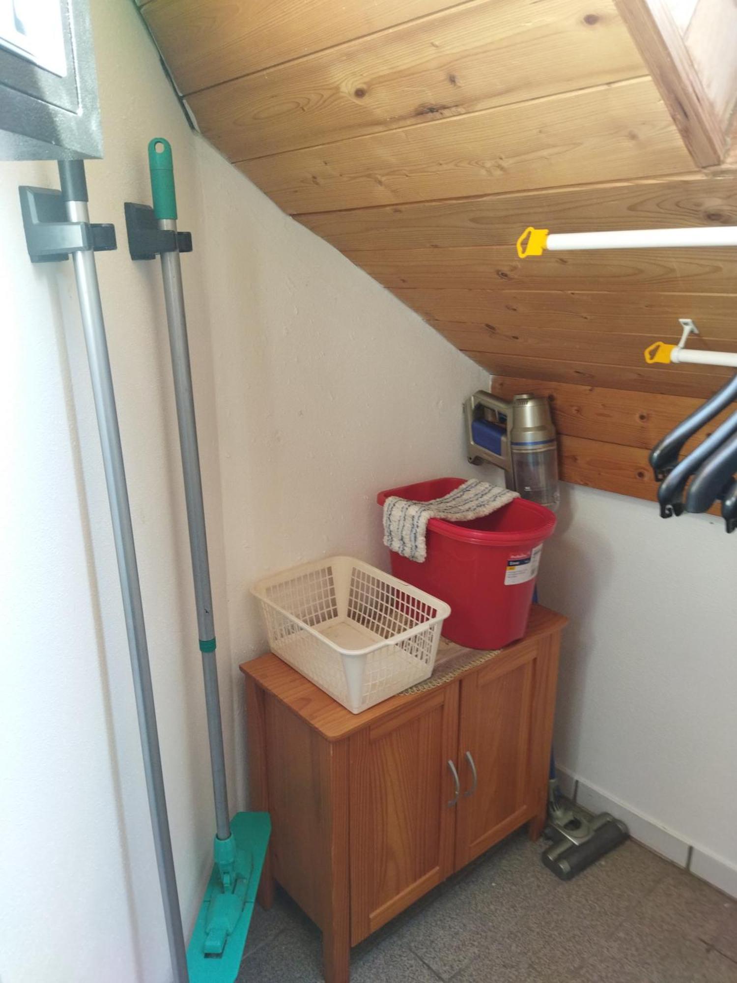 Winzer Aussergewoehnliche Atelierferienwohnung Mit Balkon An Der Donau מראה חיצוני תמונה